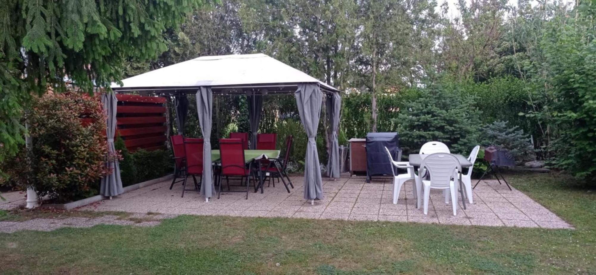 Szenczi Vendégház Buk Exterior foto